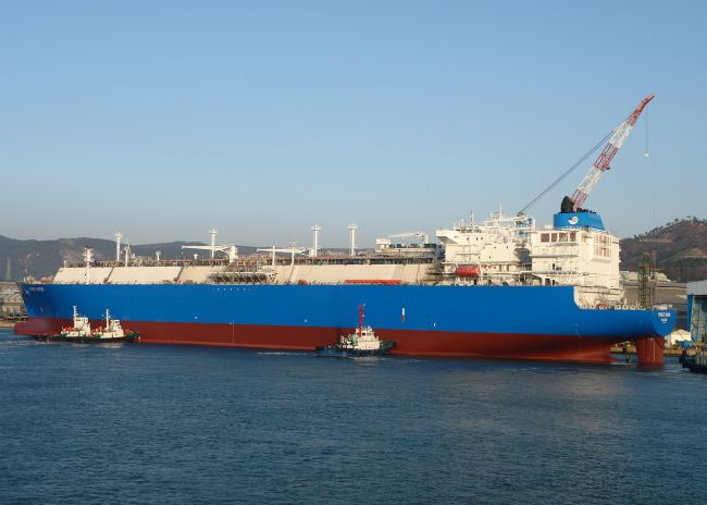 dual fuel lng carrier