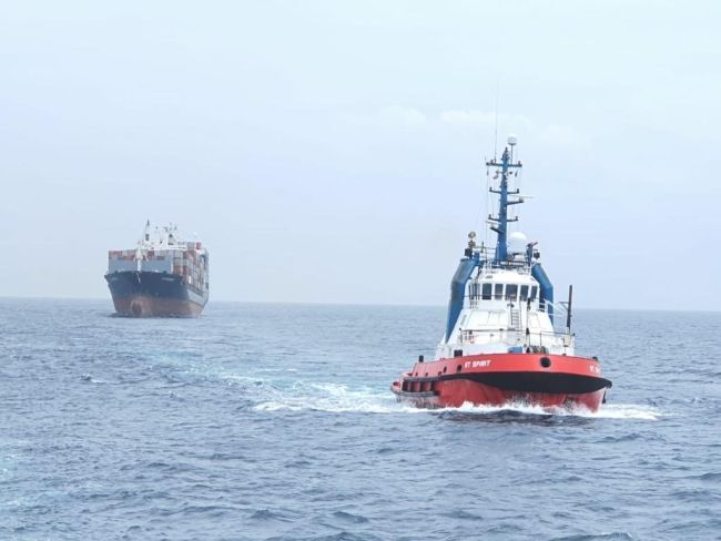 Kotug Provides Salvage Assistance To MV EM-OINOUSSES