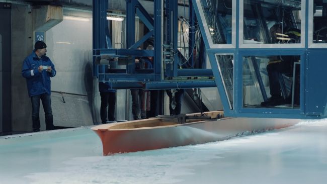Ice Test Of The World’s Largest LNG RoRo_2