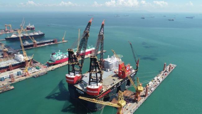 Sembcorp Marine completes world’s biggest and strongest semi-submersible crane vessel for Heerema