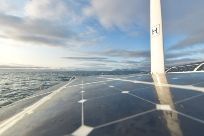 Toyota develops specially designed Fuel Cell System for Energy Observer’s 2020 Tour-arrivee-svalbard-amelie.conty