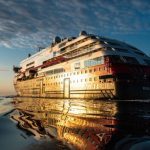 MS Roald Amundsen on its way through the Norwest passage PHOTO KARSTEN BIDSTRUP-HURTIGRUTEN