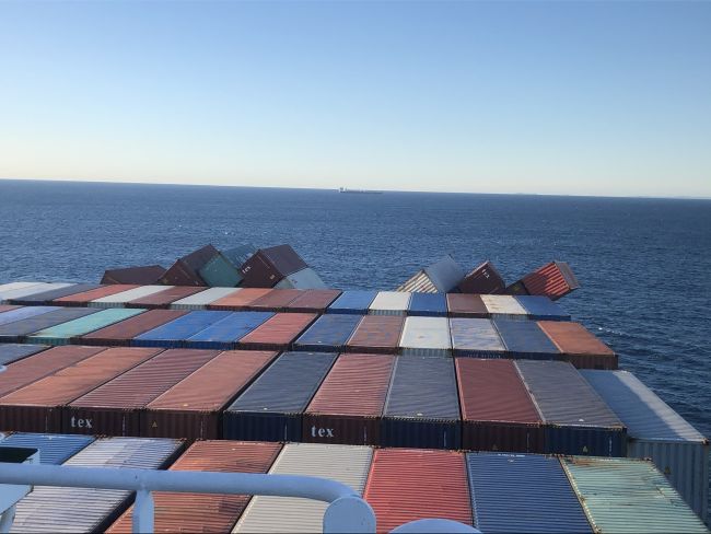 APL England containers lost