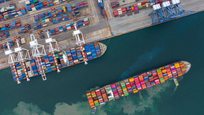 container ships