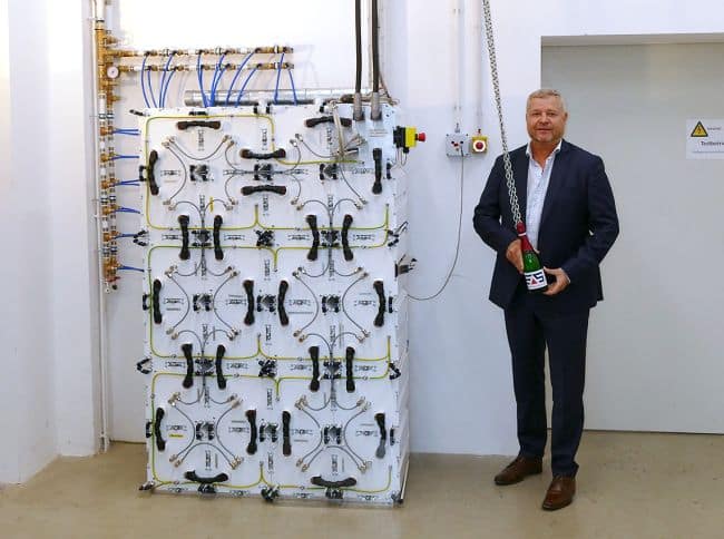 EASy Marine Michael Deutmeyer Germany Allows Hybrid Propulsion At The Highest Safety Level Self-Supporting LFP Battery System