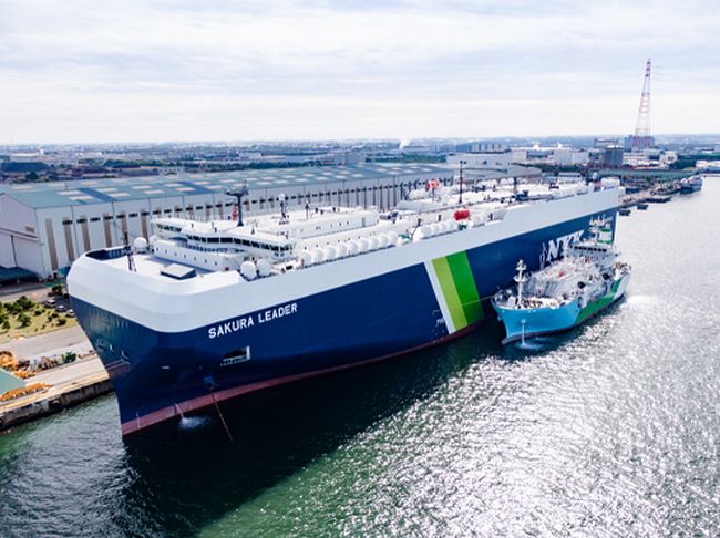 Sakura Leader - Kaguya Conducts Japan's First Ship-to-Ship LNG Bunkering