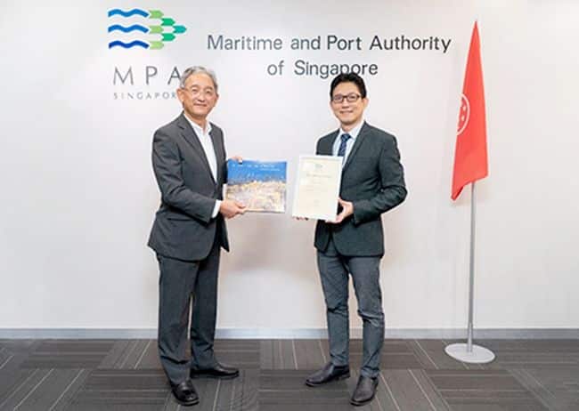 MOL Executive Officer and MOL (Asia Oceania) Managing Director Koichi Yashima, and MPA Director of Shipping Goh Chung Hun