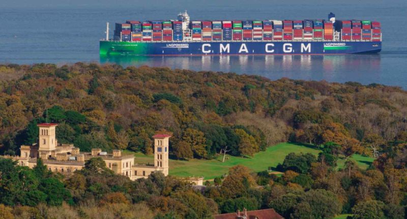 world's largest LNG powered container vessel CMA CGM Jacques Saade