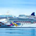 Cruise-ships-without-passengers-dock-at-los-angeles