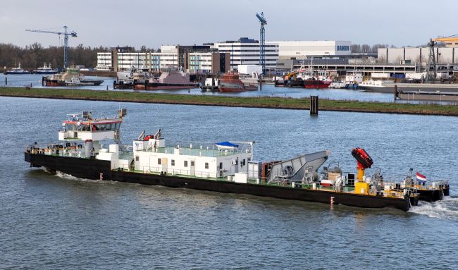 diving bell ship