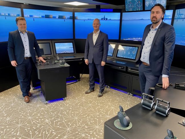 Damen Sea Machines alliance