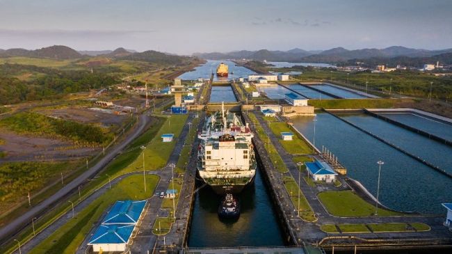 Panama Canal Sets LNG Transit and Tonnage Record
