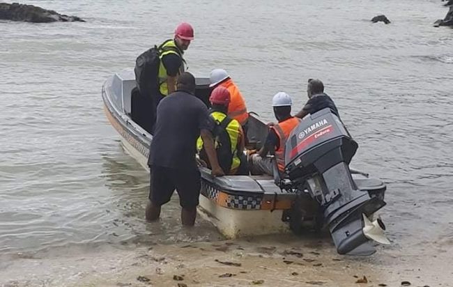 solomon islands oil spill reports on MV QUEBEC