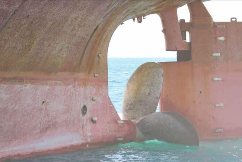 Hull Barnacle Fouling