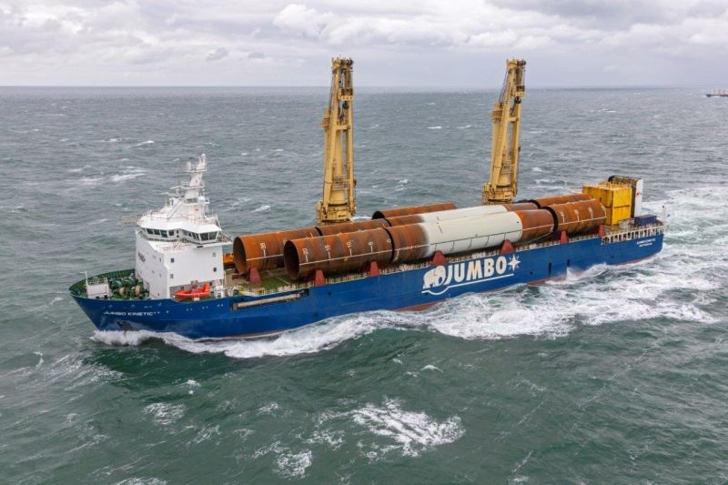 Jumbo Kinetic carrying monopiles for Yunlin Offshore Wind Farm