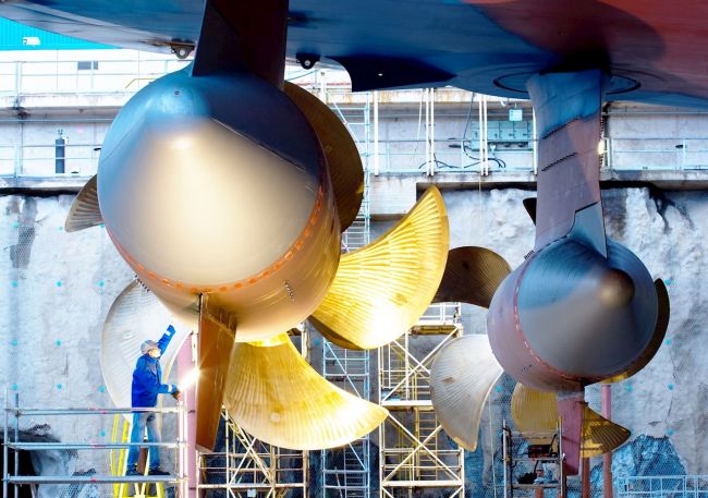 Large-Azipod_Propulsion_System__ABB Wins Contract To Power Gentings Next-Generation Cruise Vessels