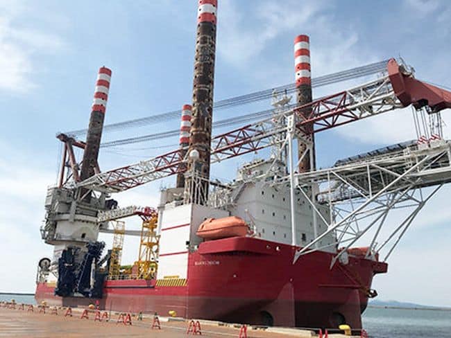 the SEP vessel Seajacks Zaratan at the Port of Akita