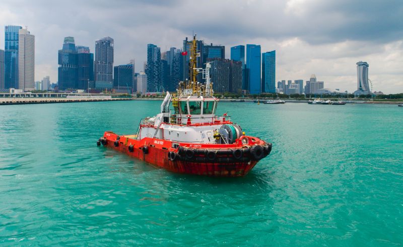 Harbor tugboat Maju 510