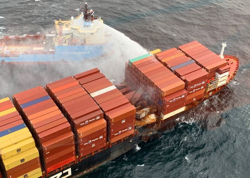 fire fighting onboard cargo ship container - Zim Kingston 
