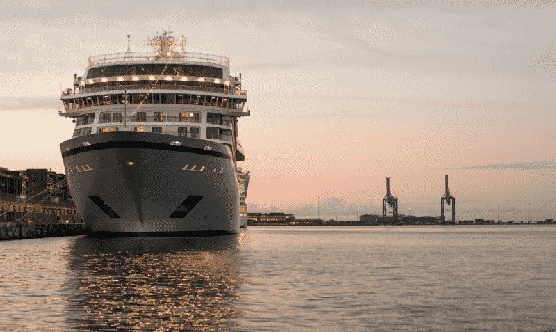 cruise sunset