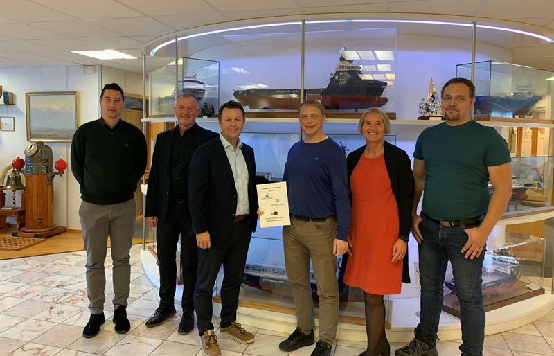 Wärtsilä and Simon Møkster personnel leading the feasibility study. arsen