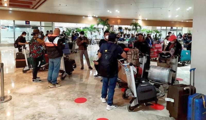 filipino seafarers repatriating