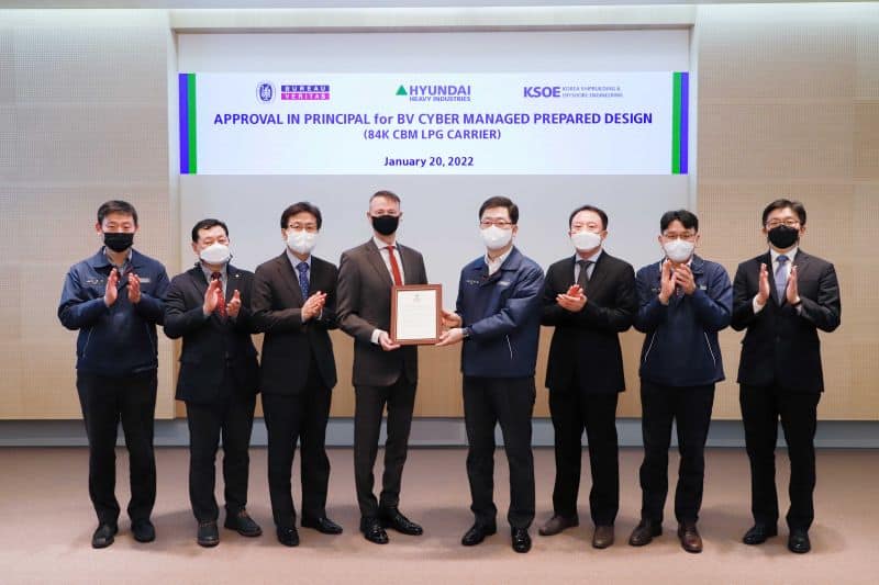 certificate receiving ceremony