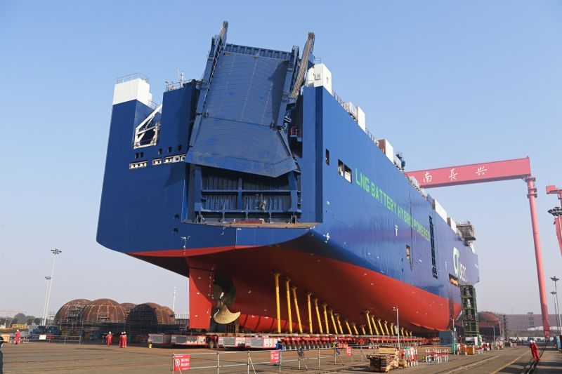 UECC’s third newbuild dual-fuel battery hybrid PCTC set to be launched onto the water at Jiangnan Shipyard 