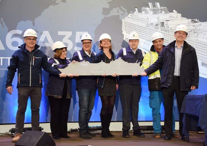 Steel-cutting-ceremony - group photo
