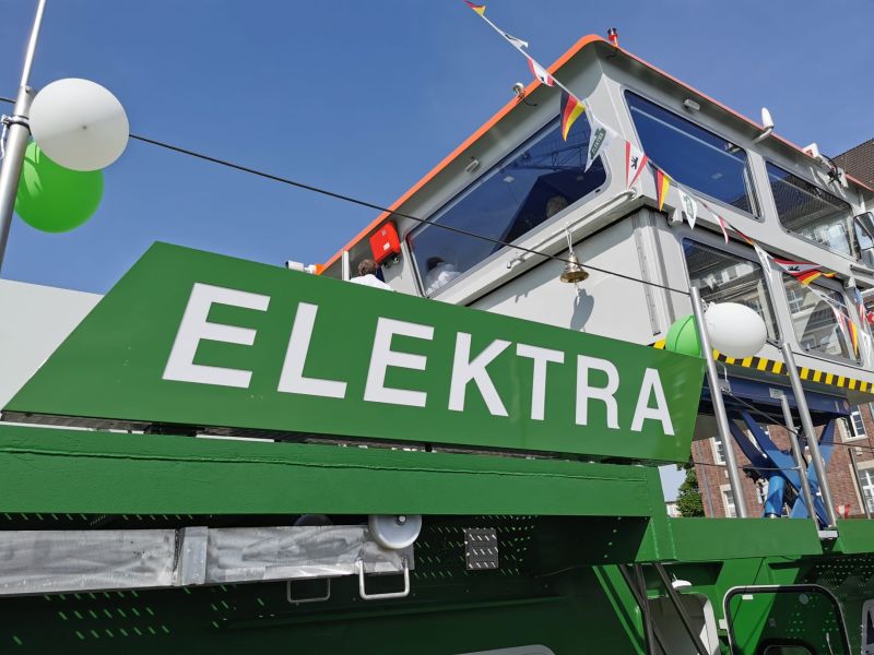 Elektra - name plate