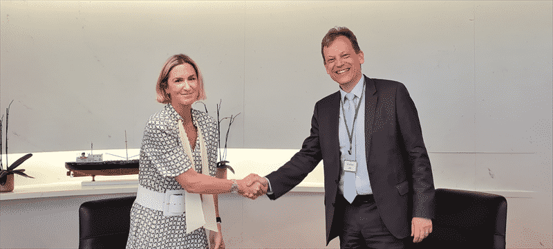 Maria Angelicoussis and Roger Holm at the agreement signing ceremony