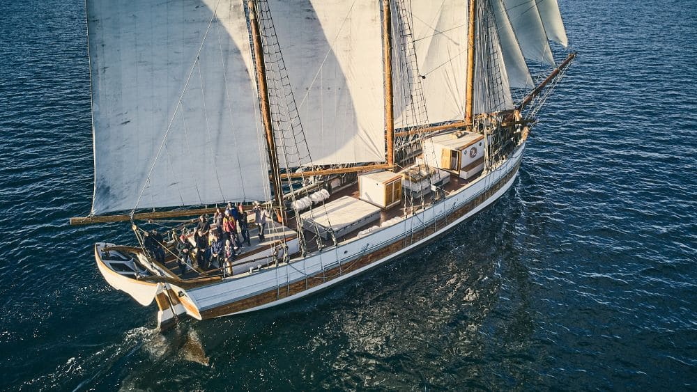 cargo vessel S/V Vega Gamleby