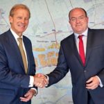 Port Execs take a moment together