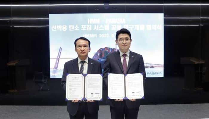 Kim Gyou-bong (Chief Maritime Officer, HMM), Lee Mingeul (Vice President, PANASIA)