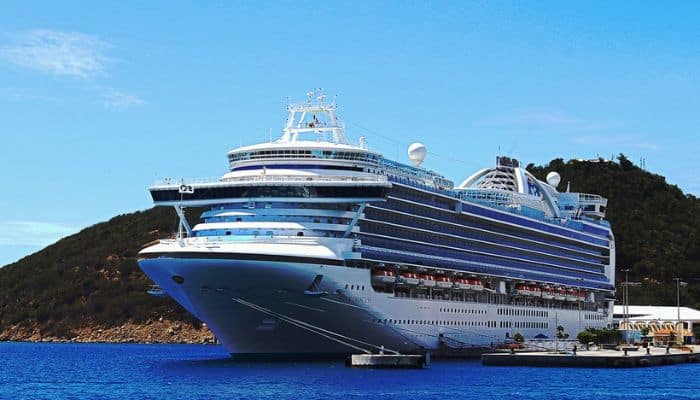 Cruise Ship