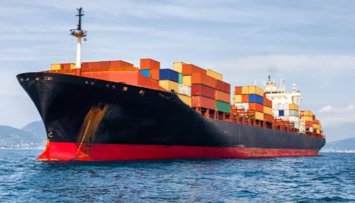 Iranian Vessel Loaded With Fruits Worth $1 MLN Sinks In The Persian Gulf