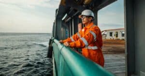 China ships crew change in South Korea