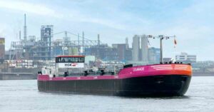 Covestro And HGK Shipping Successfully Put New Low-Water Vessel COURAGE Into Service