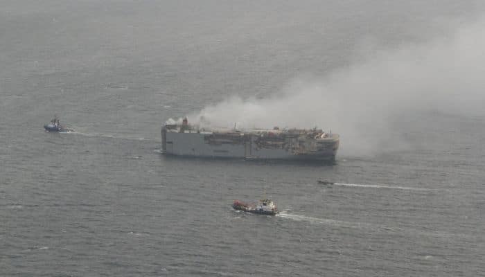 Ship 