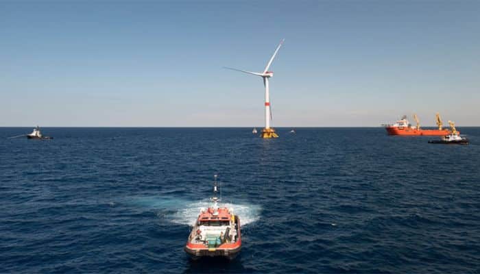 Floating offshore turbine