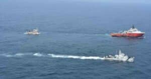 Government Research Vessel and Its 25 Crew Members were Rescued from Cyclone Hamoon