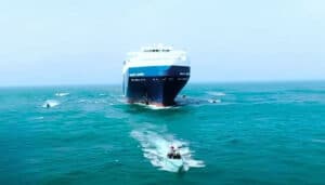 IRGC & Hezbollah Commanders Help in Directing Houthi Ship Attacks In Red Sea