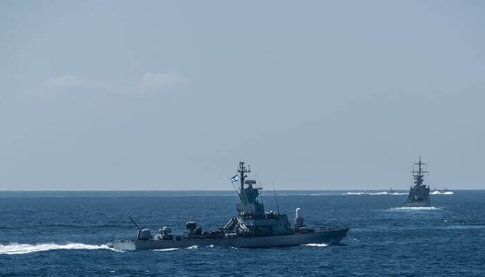 Missile boat