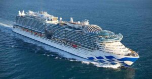 Italy Welcomes Its First Largest LNG-fueled Cruise Ship, Sun Princess