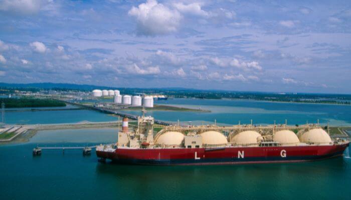 LNG
