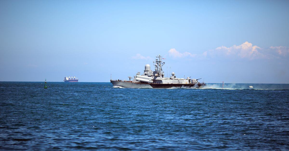 Missile boat