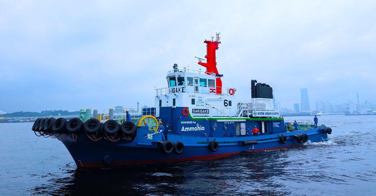 Ammonia-powered tugboat