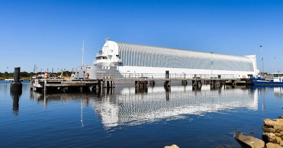 Pegasus Barge