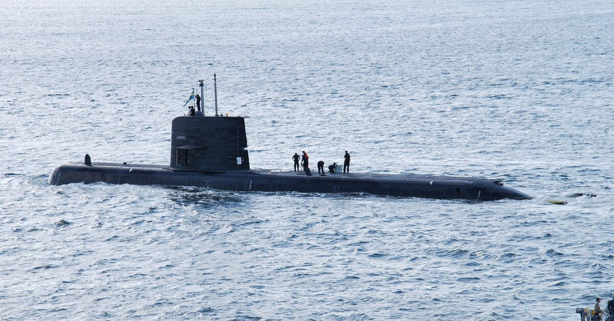 Submarine