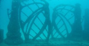 Strange Underwater Cemetery Off Florida Turning Into World’s Biggest Man-Made Reef